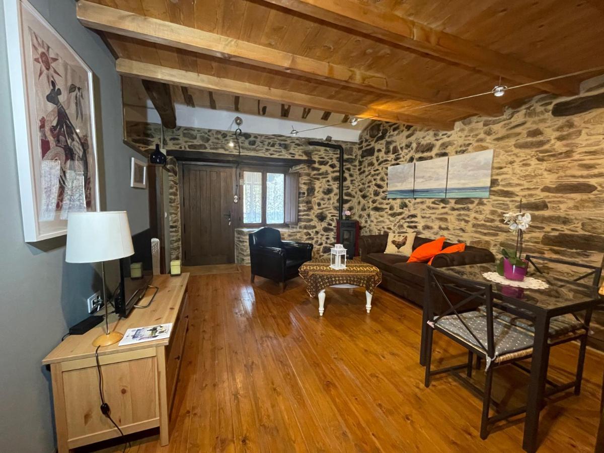 Apartamento Felicitas En La Casa De Cobos, Ribeira Sacra Puebla Del Brollon Exteriör bild